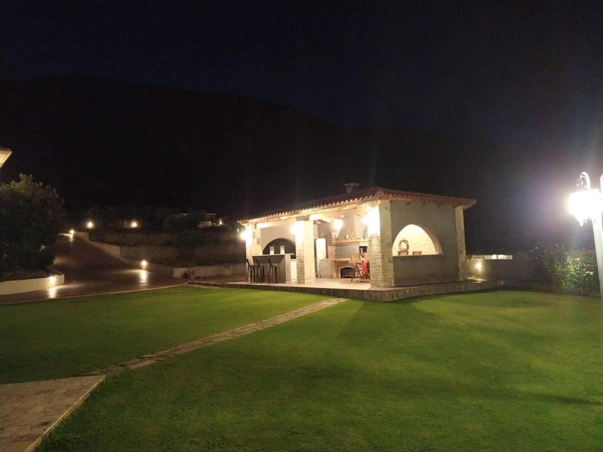 Villa Anna Nafpaktos Exterior photo